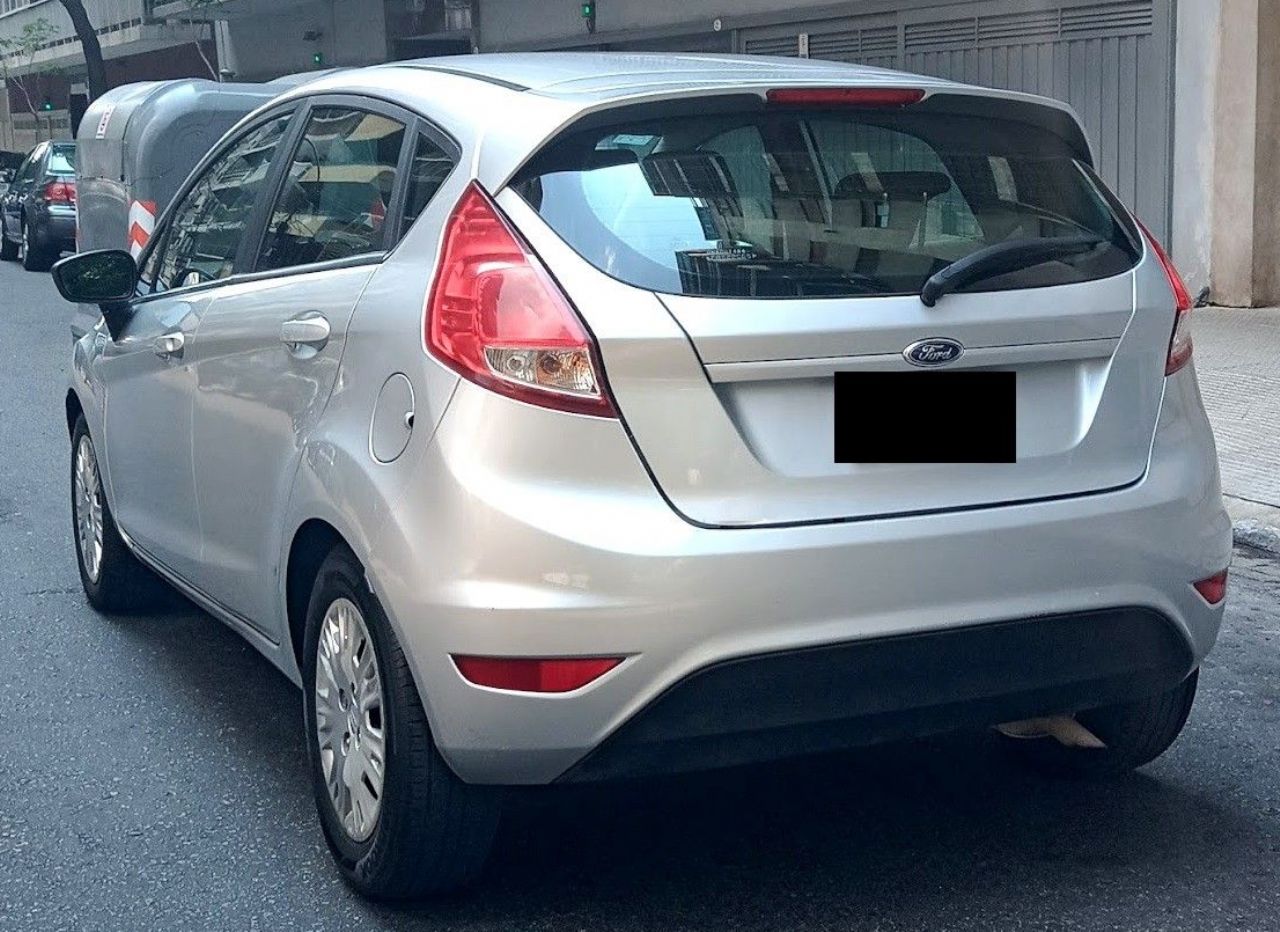 Ford Fiesta KD Usado en Buenos Aires, deRuedas