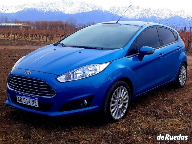 Ford Fiesta KD Usado en Mendoza, deRuedas