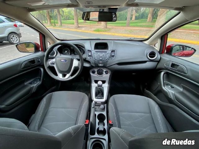 Ford Fiesta KD Usado en Mendoza, deRuedas