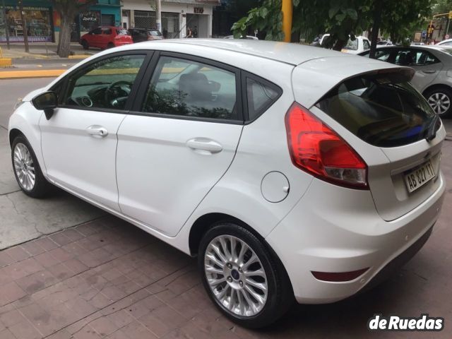 Ford Fiesta KD Usado en Mendoza, deRuedas