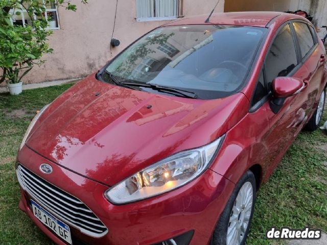 Ford Fiesta KD Usado en Córdoba, deRuedas