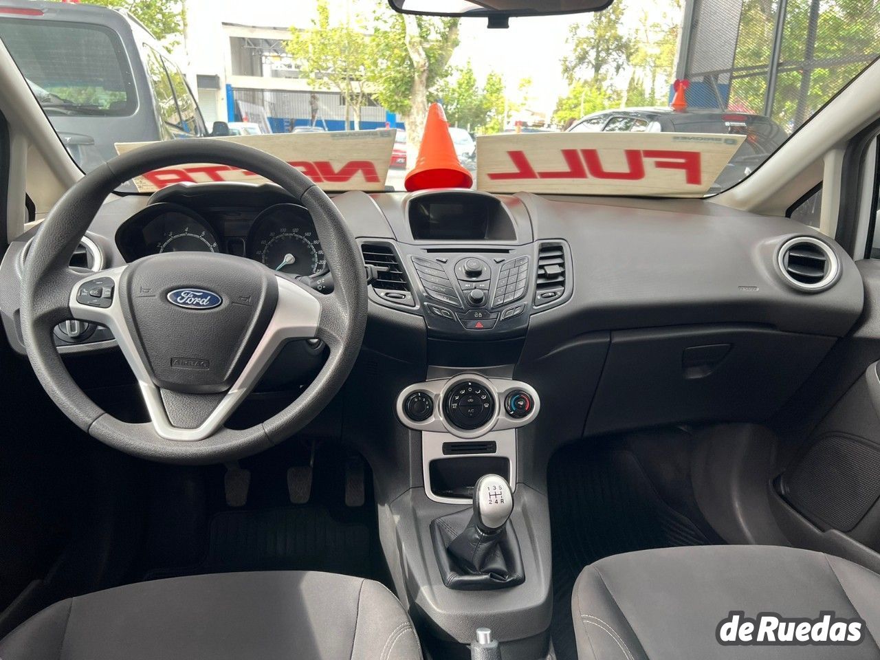 Ford Fiesta KD Usado en Mendoza, deRuedas