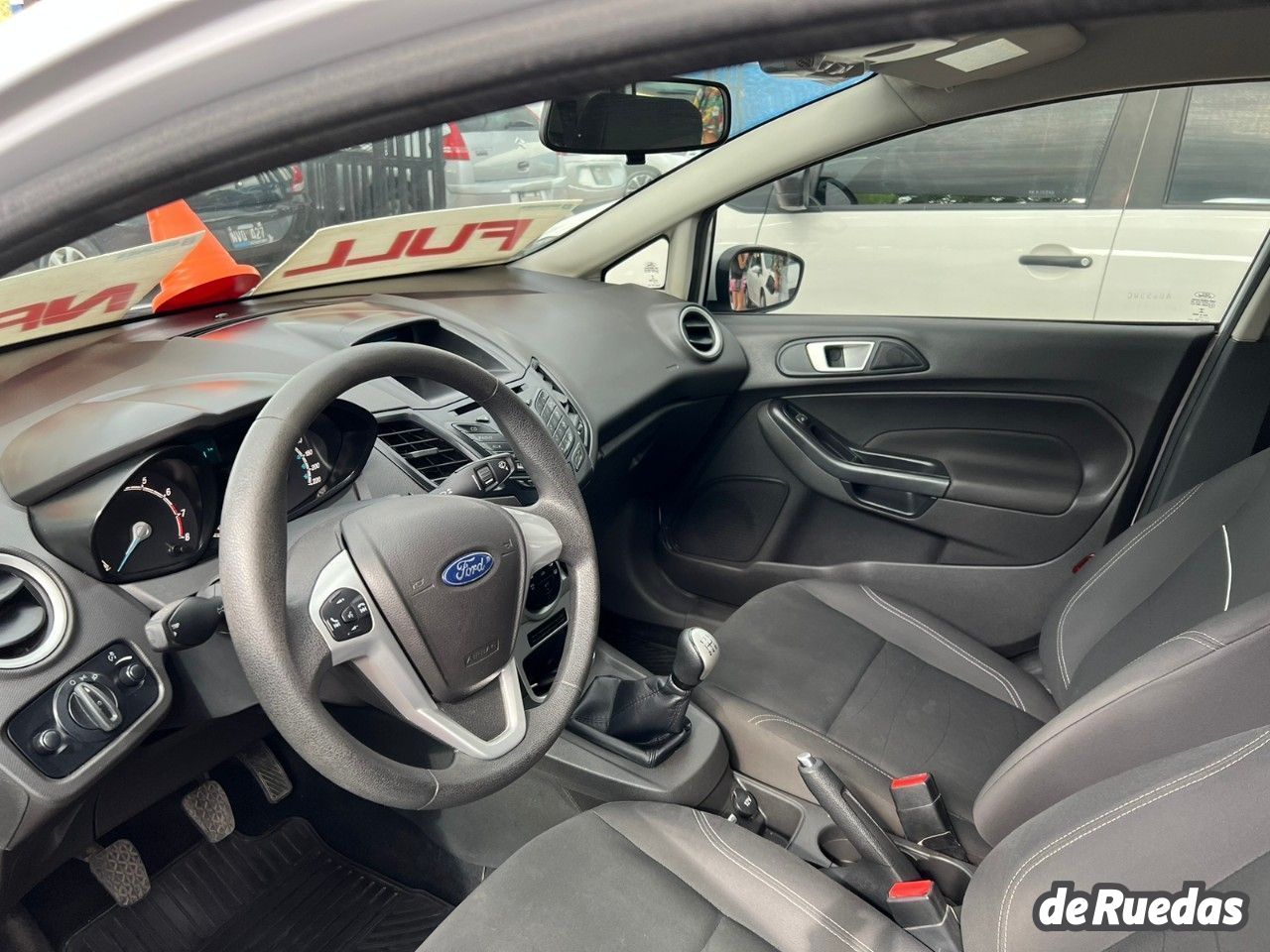 Ford Fiesta KD Usado en Mendoza, deRuedas