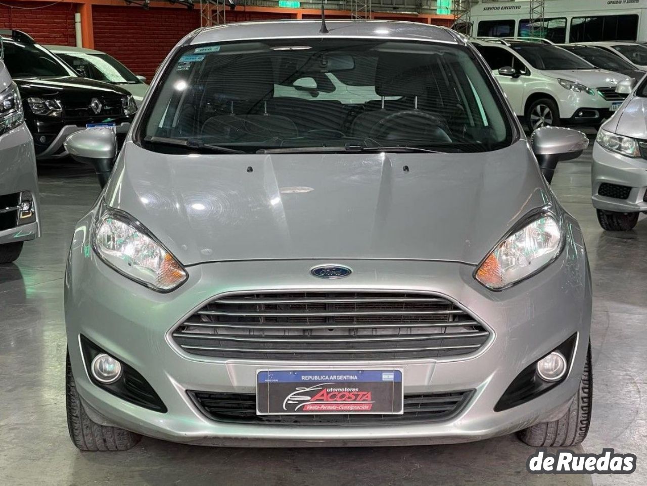 Ford Fiesta KD Usado en San Juan, deRuedas