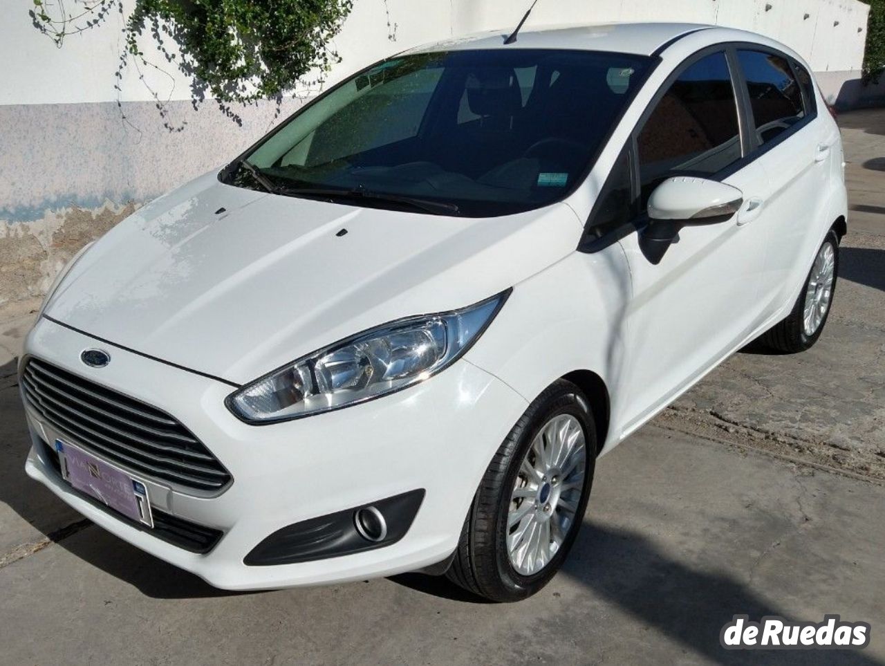 Ford Fiesta KD Usado en Mendoza, deRuedas