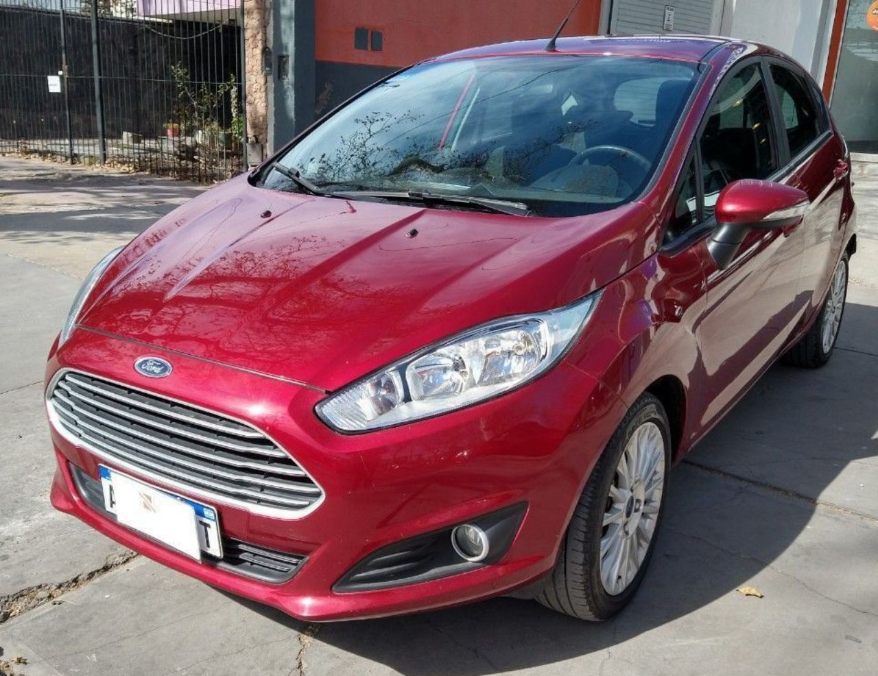 Ford Fiesta KD Usado en Mendoza, deRuedas