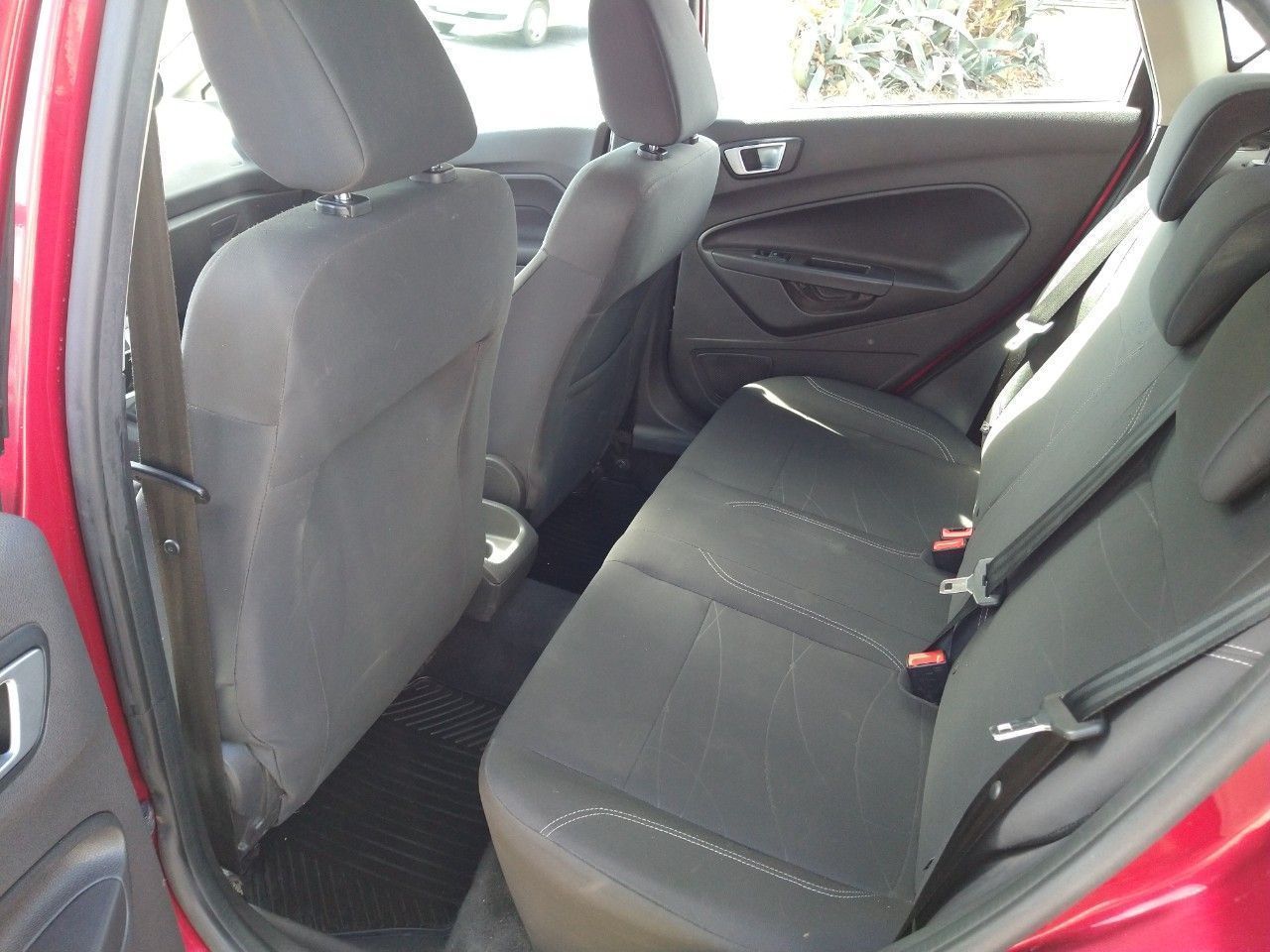 Ford Fiesta KD Usado en Mendoza, deRuedas