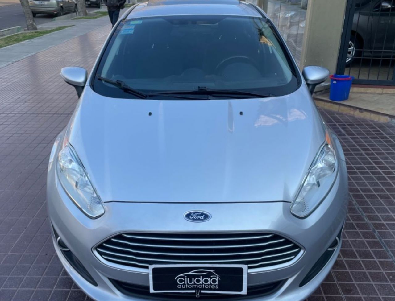 Ford Fiesta KD Usado Financiado en Mendoza, deRuedas