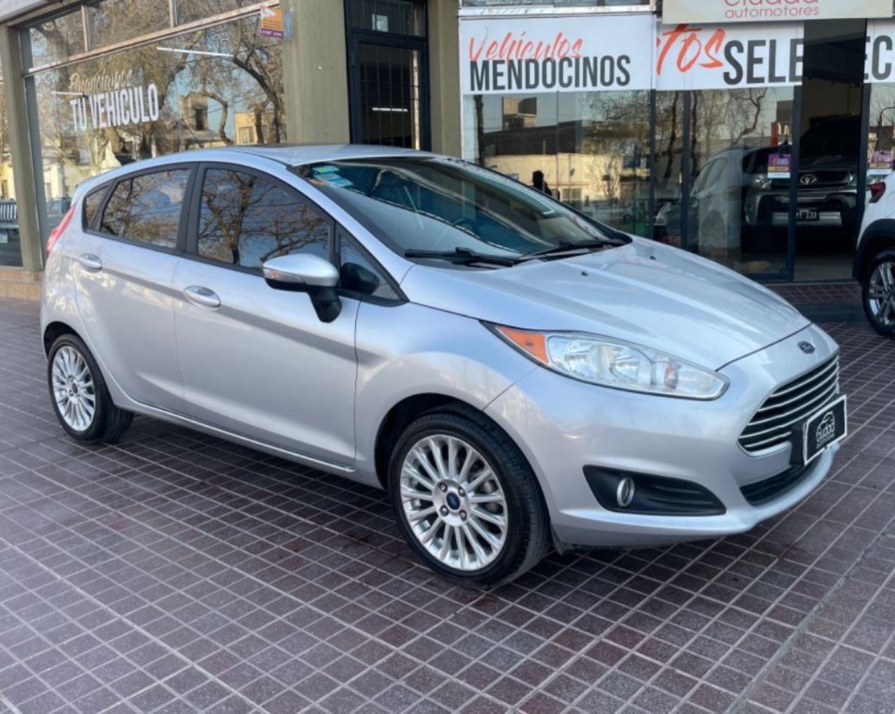 Ford Fiesta KD Usado Financiado en Mendoza, deRuedas