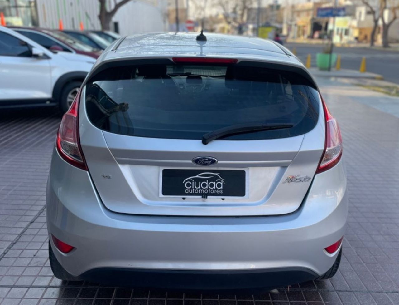 Ford Fiesta KD Usado Financiado en Mendoza, deRuedas