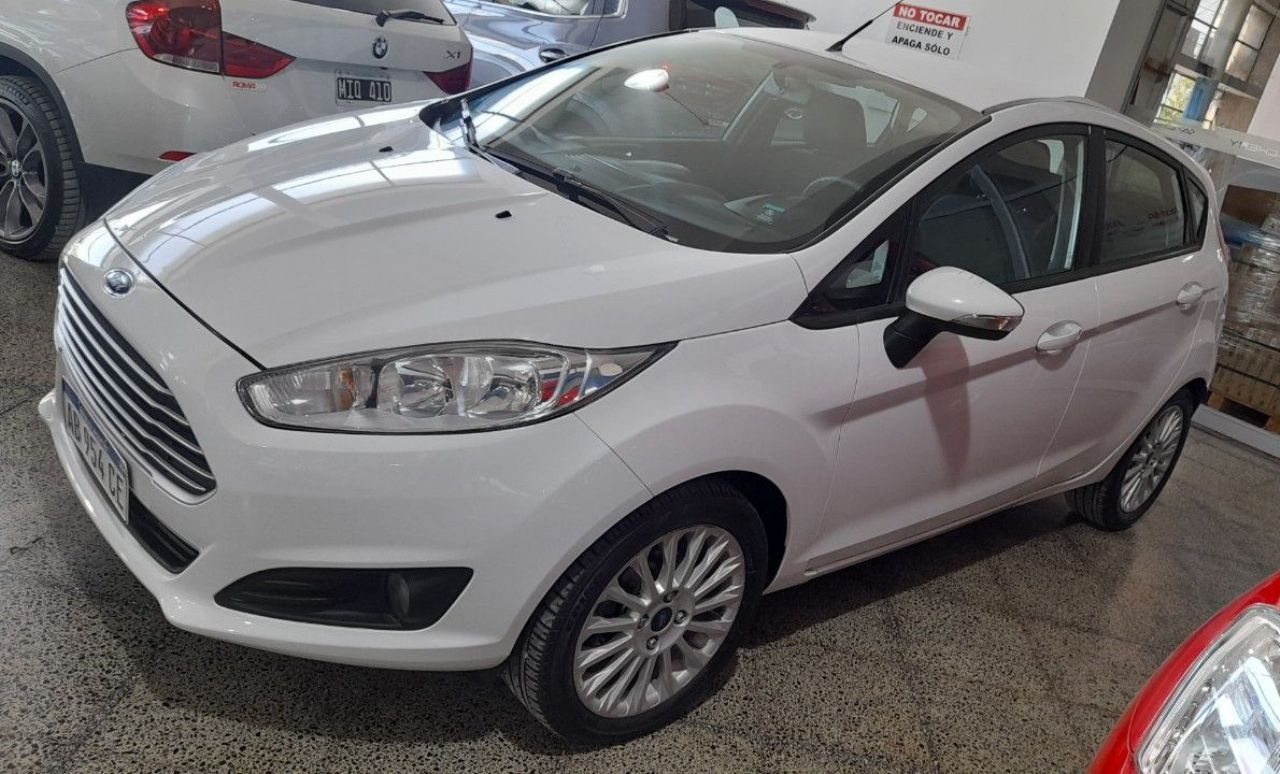 Ford Fiesta KD Usado en Mendoza, deRuedas