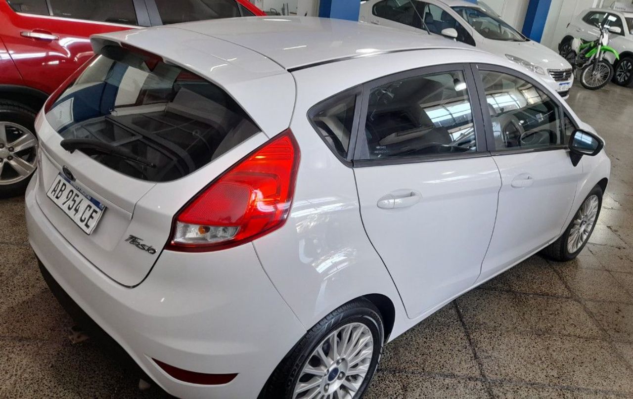 Ford Fiesta KD Usado en Mendoza, deRuedas