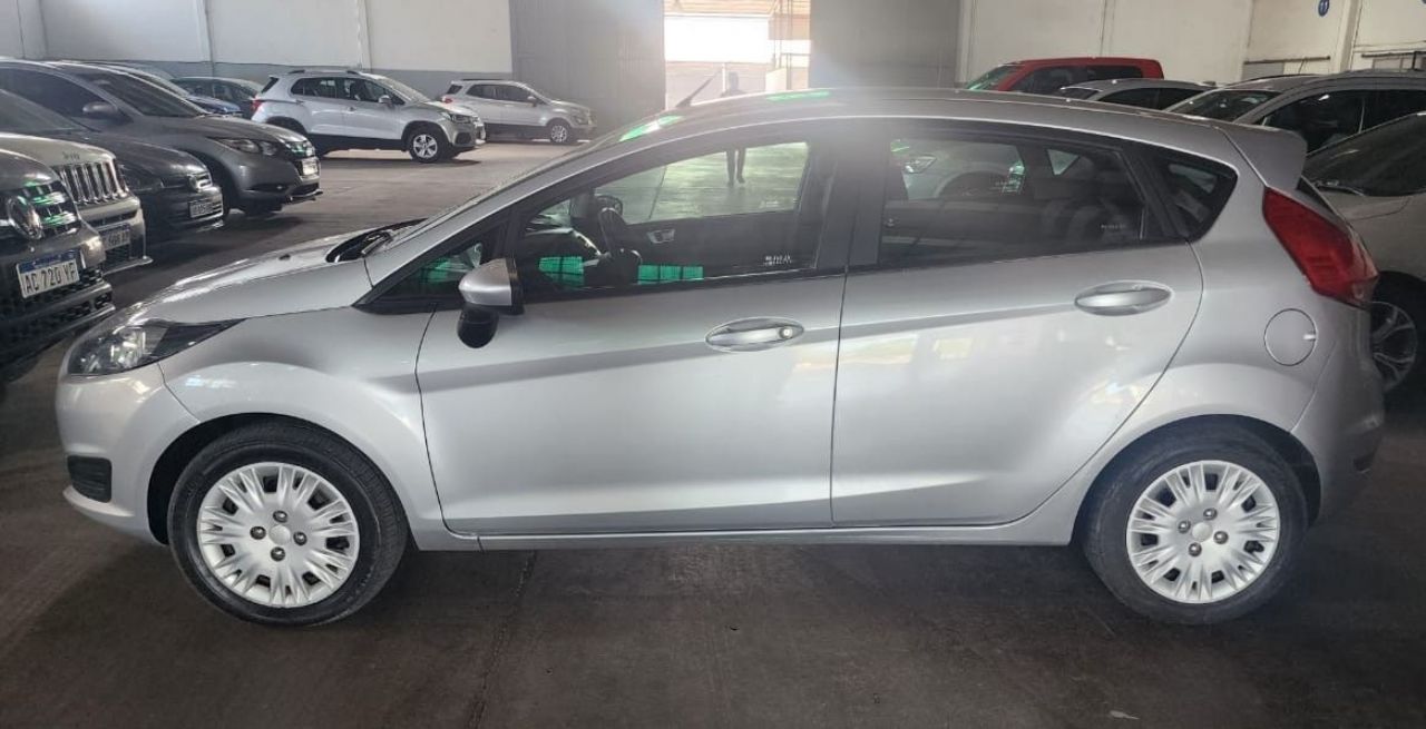 Ford Fiesta KD Usado en Mendoza, deRuedas