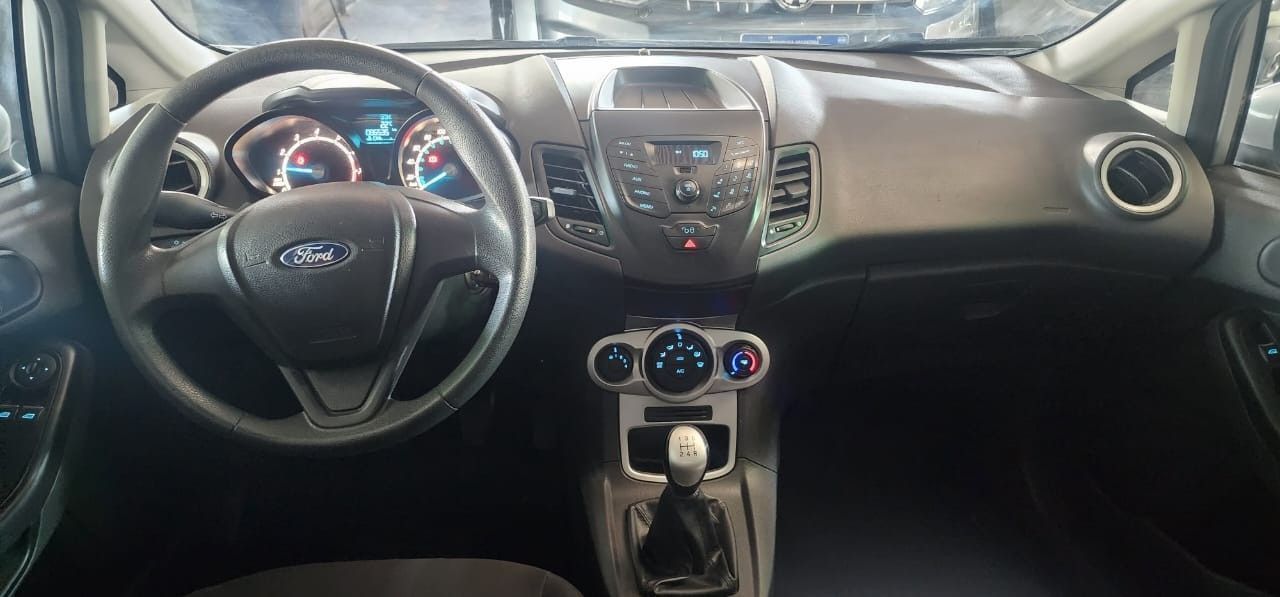 Ford Fiesta KD Usado en Mendoza, deRuedas