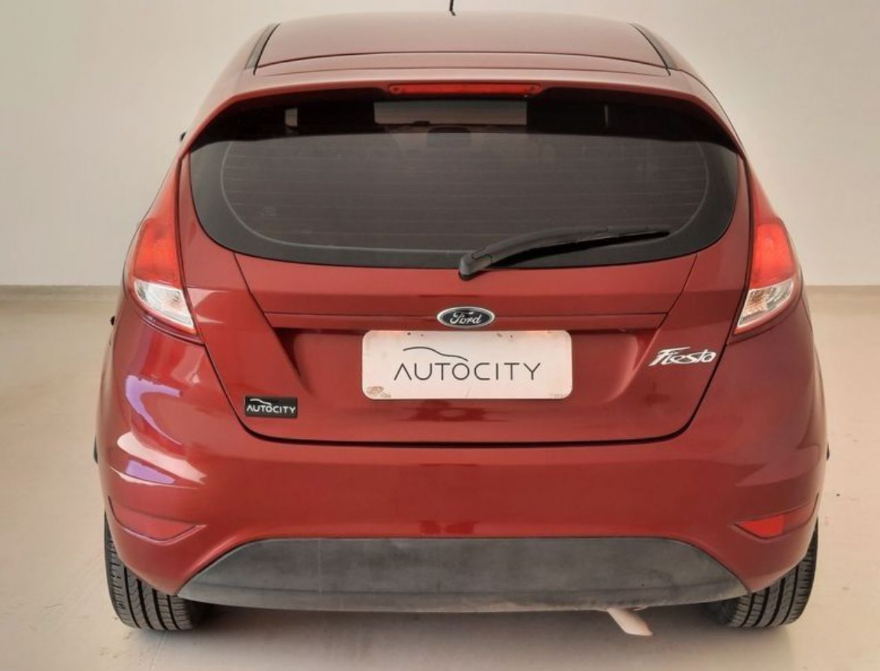Ford Fiesta KD Usado en Córdoba, deRuedas