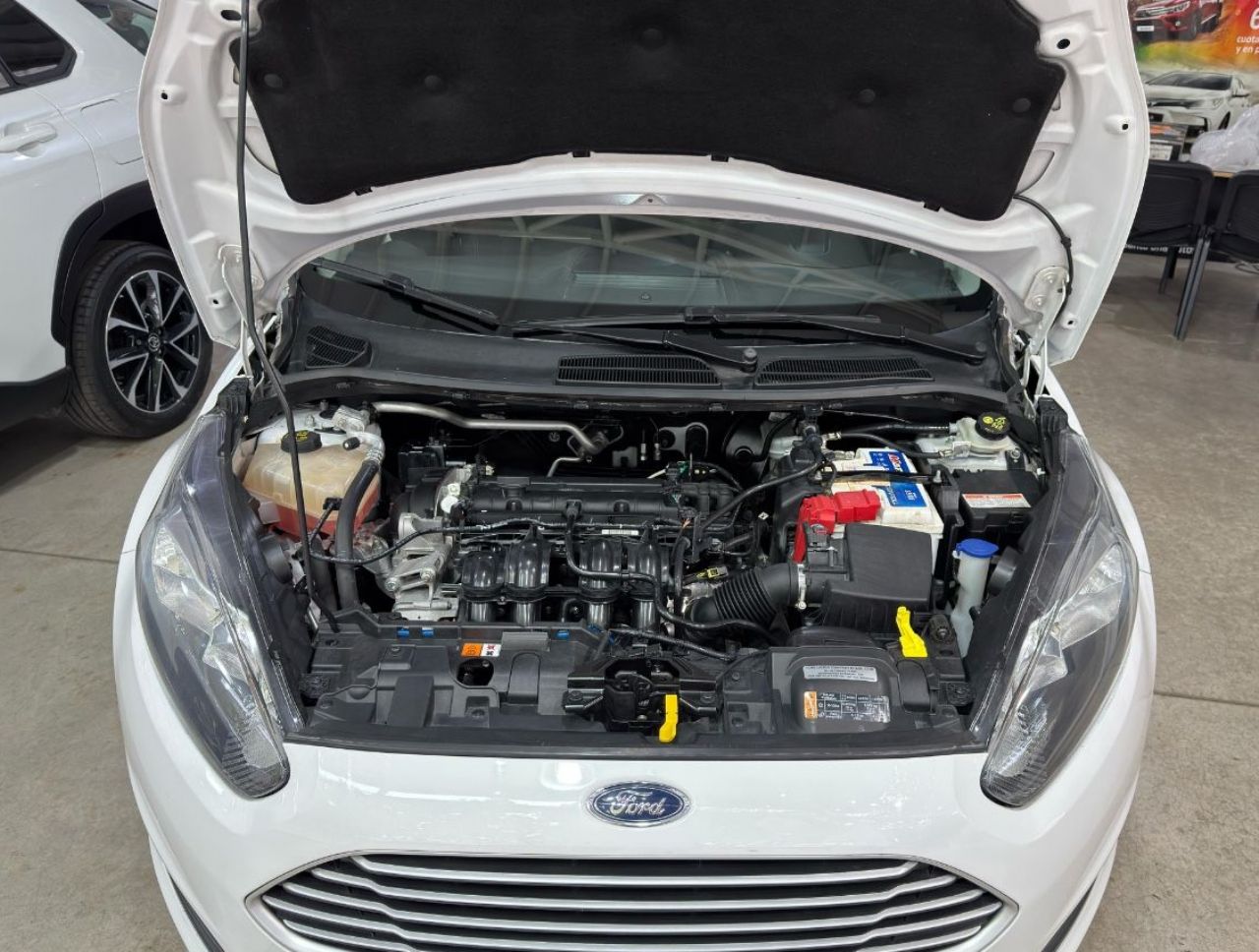 Ford Fiesta KD Usado Financiado en Mendoza, deRuedas