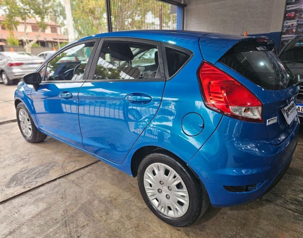 Ford Fiesta KD Usado en Mendoza, deRuedas