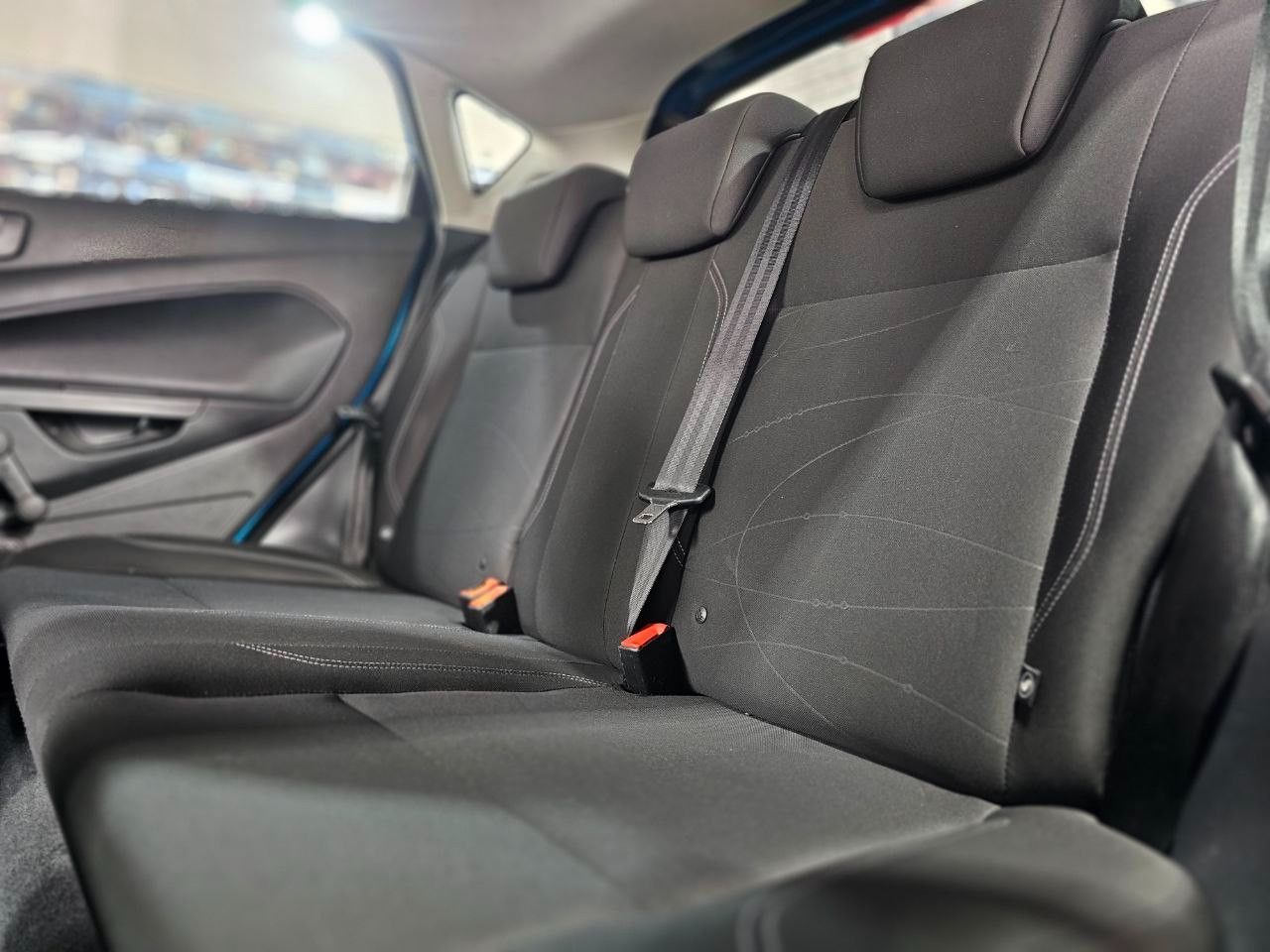 Ford Fiesta KD Usado en Mendoza, deRuedas