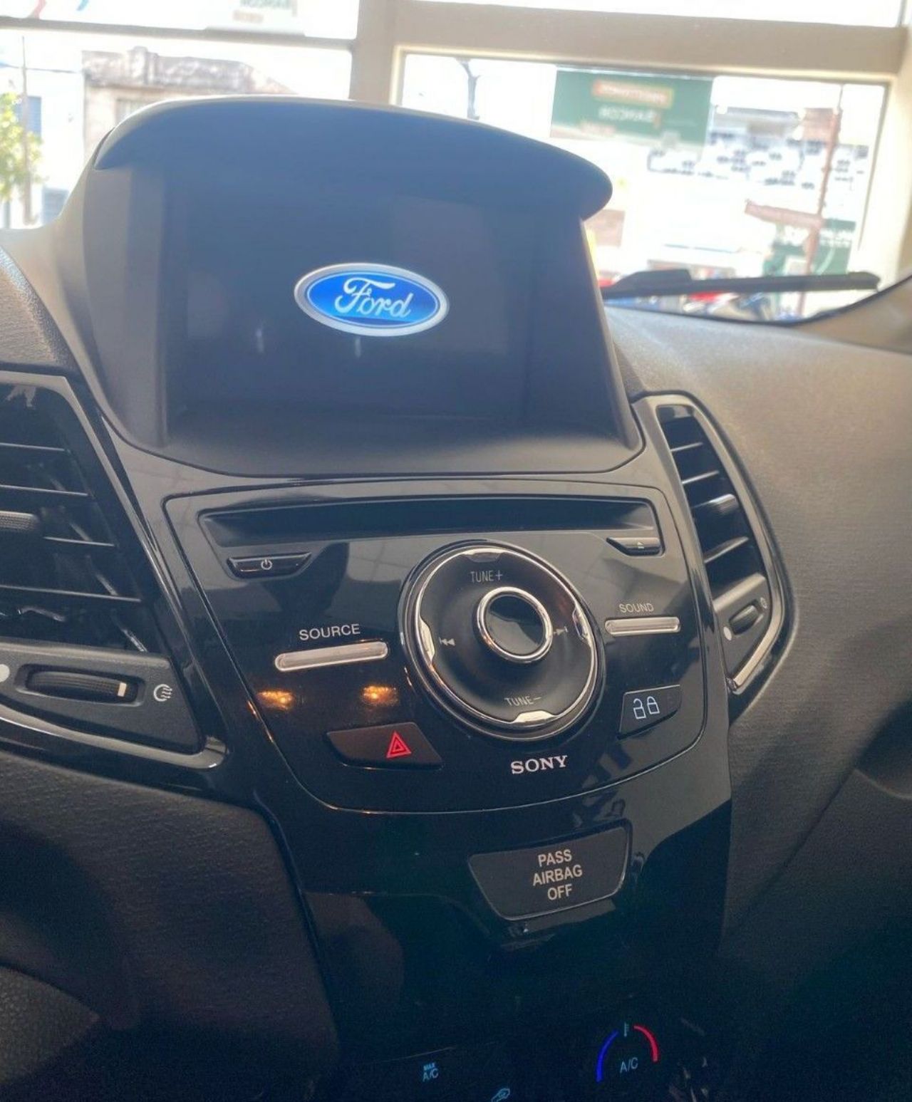 Ford Fiesta KD Usado Financiado en Córdoba, deRuedas