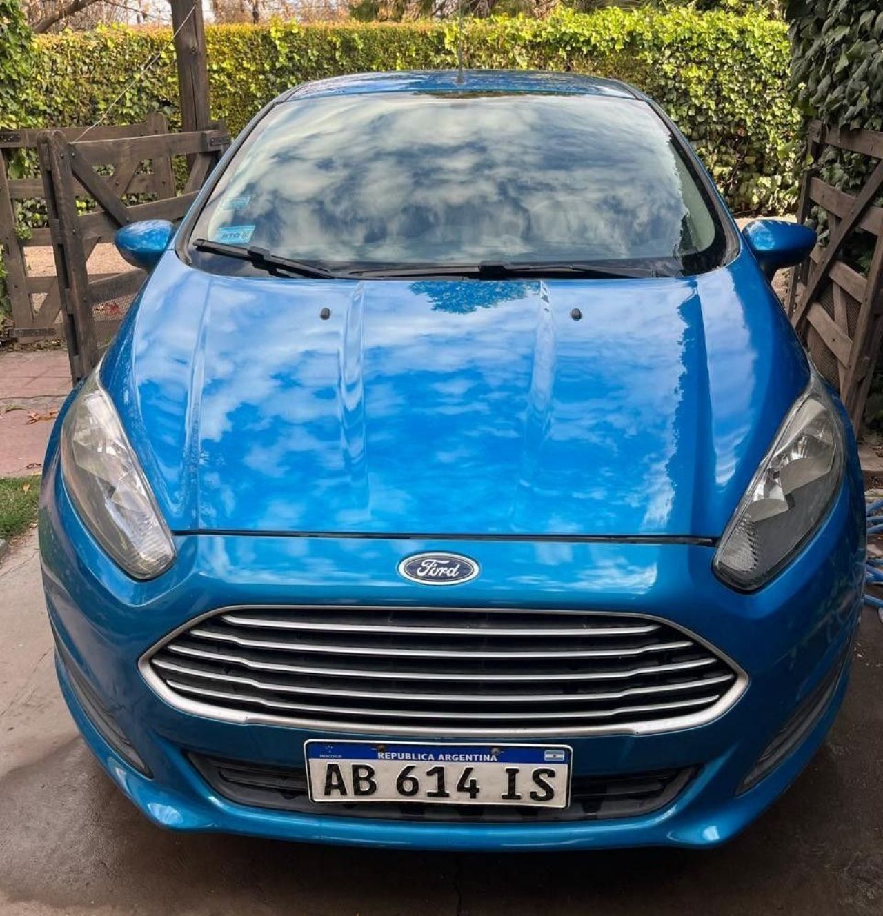 Ford Fiesta KD Usado en Mendoza, deRuedas