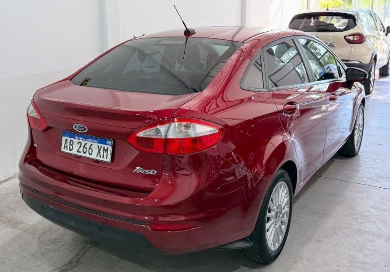 Ford Fiesta KD Usado en San Luis, deRuedas