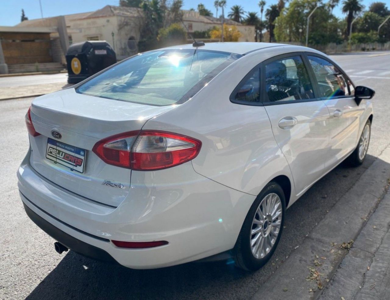 Ford Fiesta KD Usado Financiado en San Juan, deRuedas