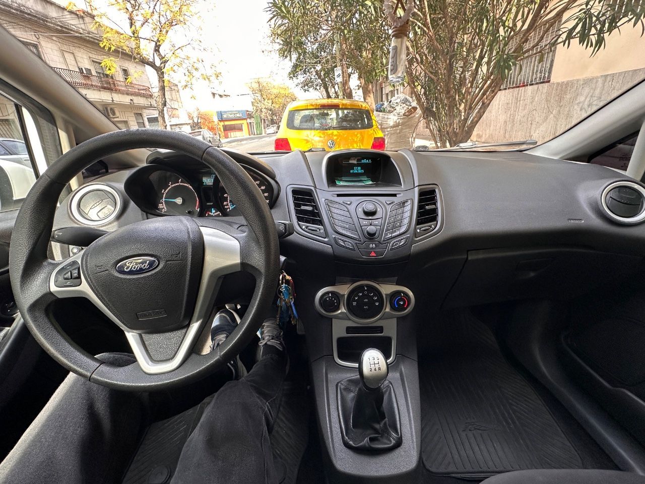 Ford Fiesta KD Usado en Buenos Aires, deRuedas
