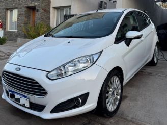 Ford Fiesta KD Usado en Mendoza