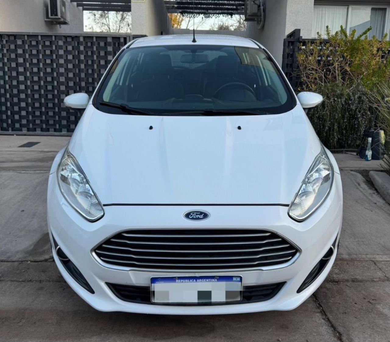 Ford Fiesta KD Usado en Mendoza, deRuedas