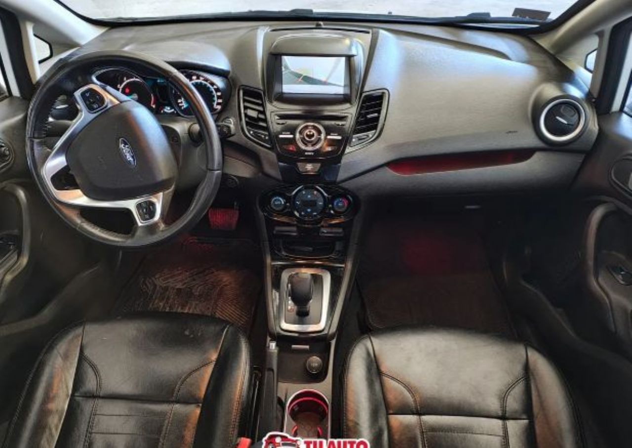 Ford Fiesta KD Usado en Córdoba, deRuedas