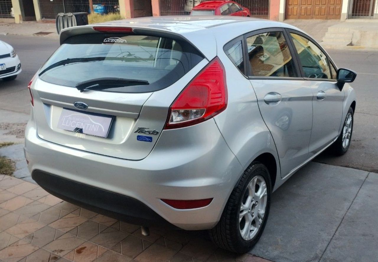 Ford Fiesta KD Usado Financiado en Mendoza, deRuedas
