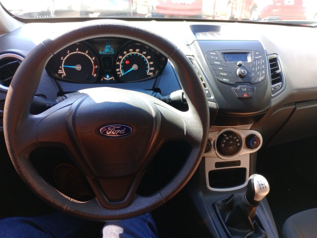 Ford Fiesta KD Usado en Mendoza, deRuedas