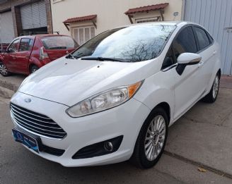 Ford Fiesta KD Usado en Mendoza Financiado