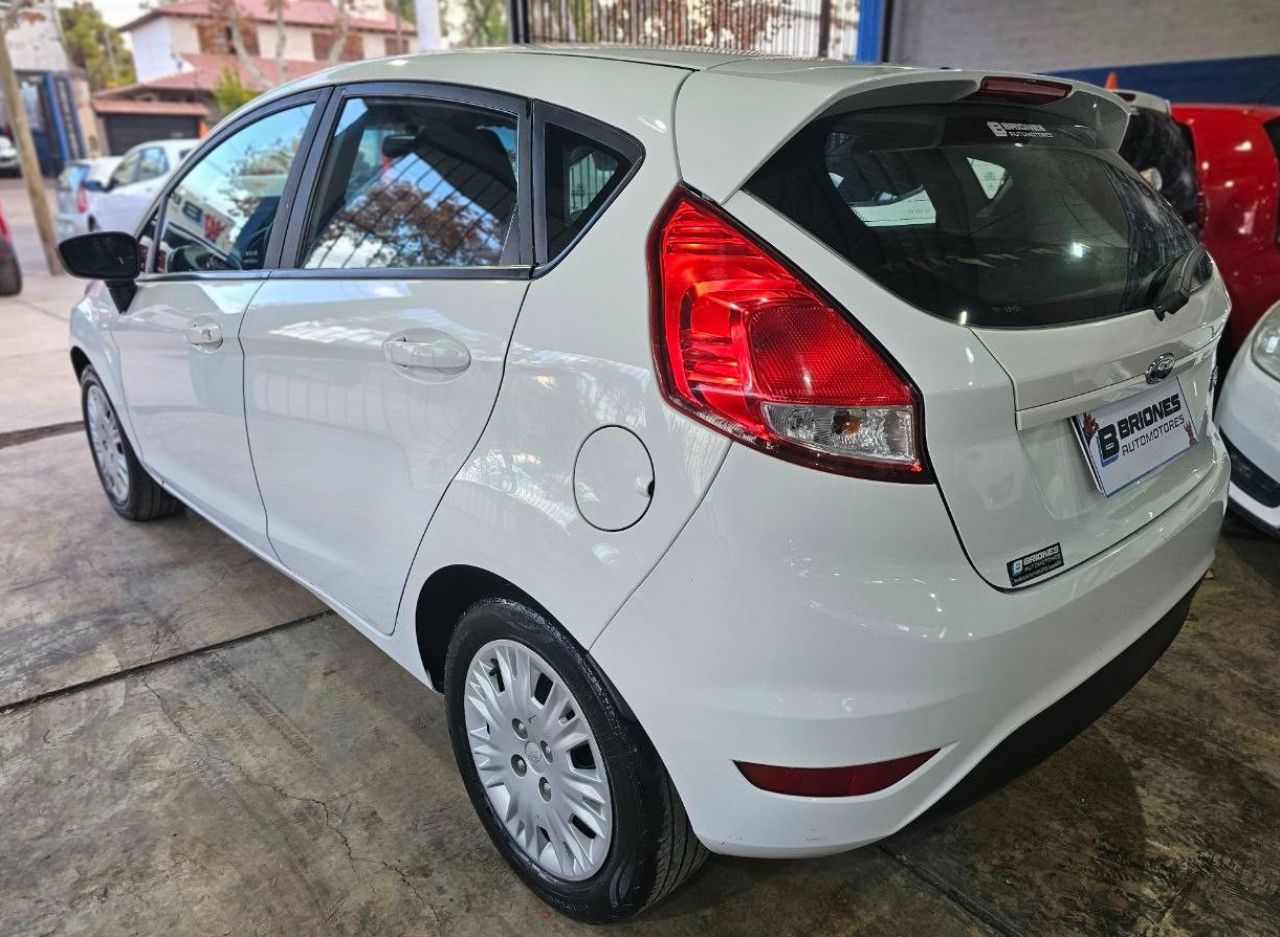 Ford Fiesta KD Usado en Mendoza, deRuedas