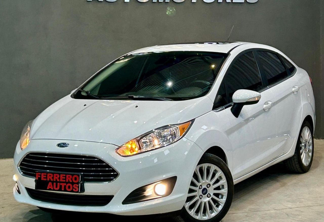 Ford Fiesta KD Usado Financiado en Córdoba, deRuedas