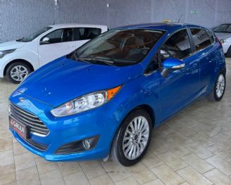 Ford Fiesta KD Usado en Córdoba Financiado