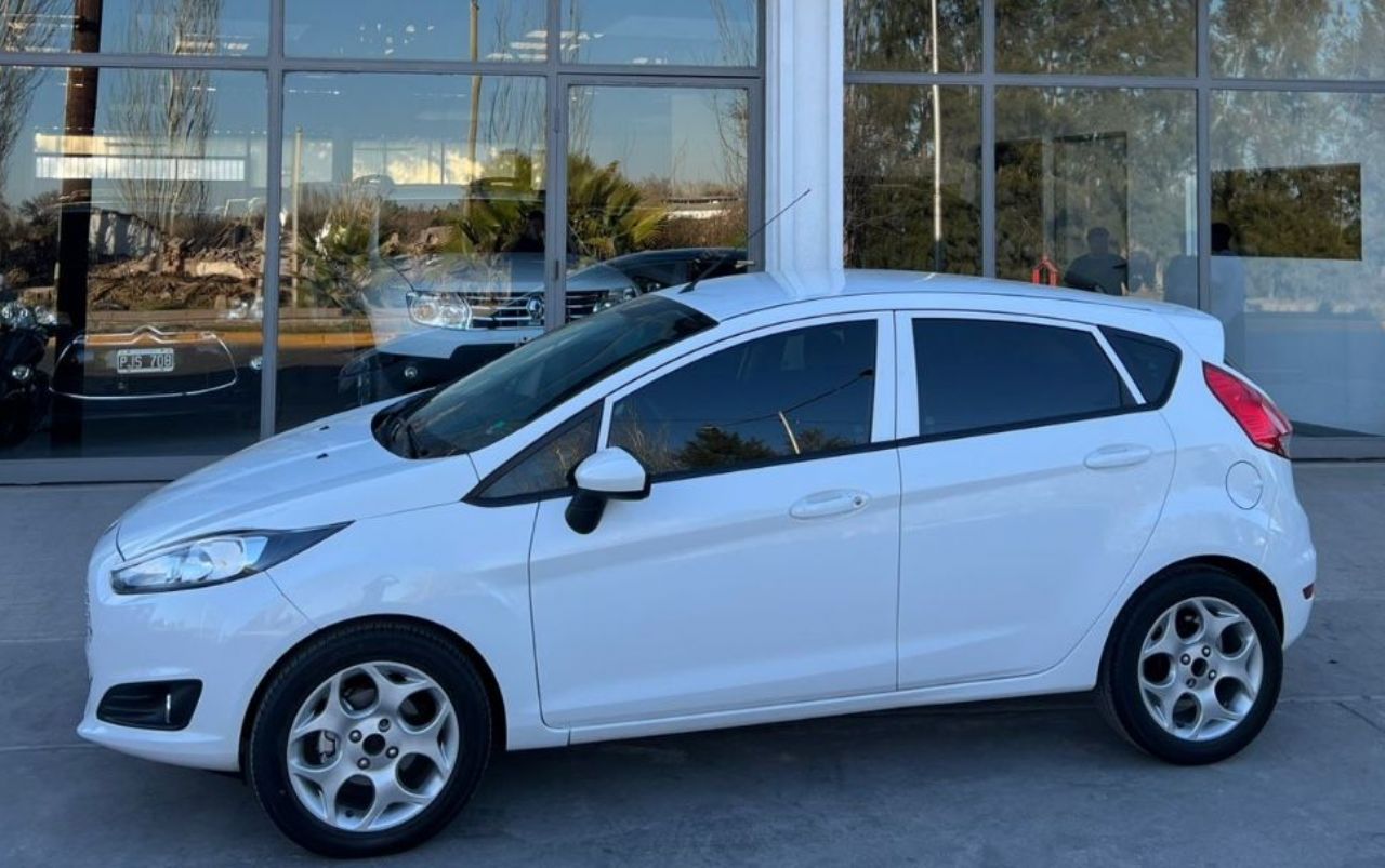 Ford Fiesta KD Usado en Mendoza, deRuedas