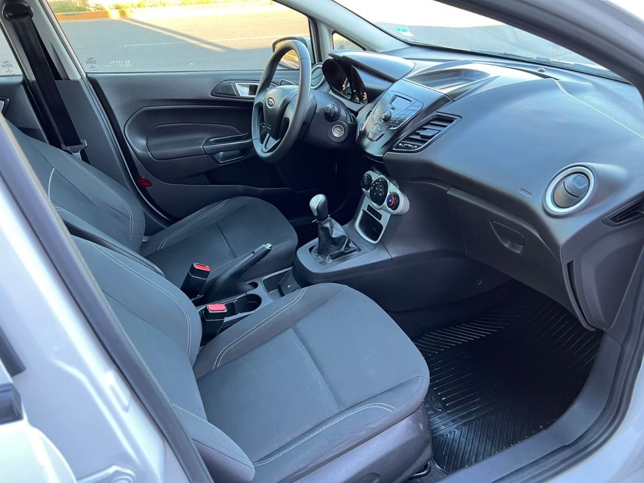 Ford Fiesta KD Usado en Mendoza, deRuedas