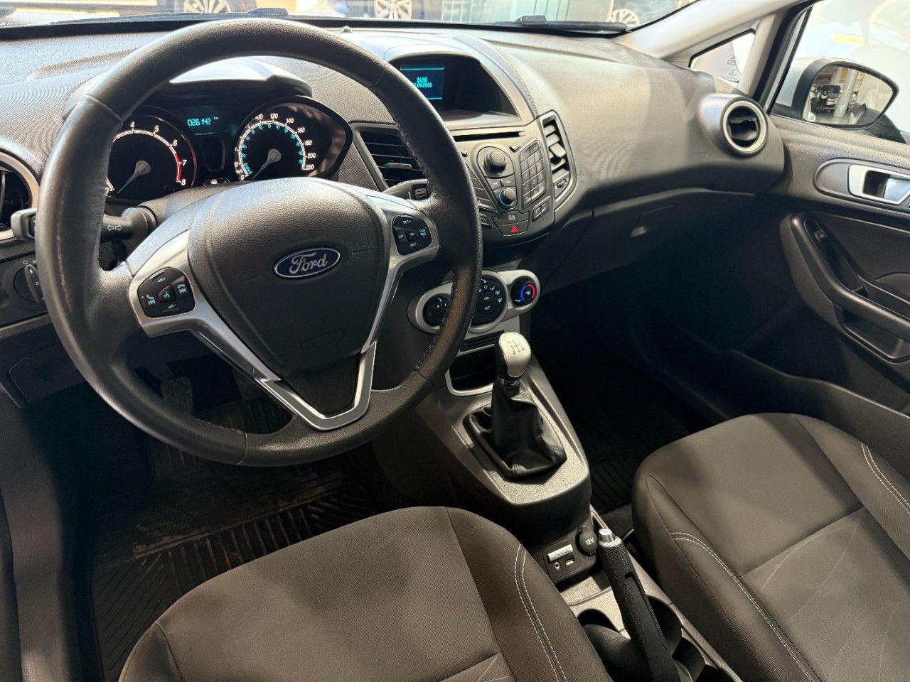 Ford Fiesta KD Usado Financiado en Córdoba, deRuedas