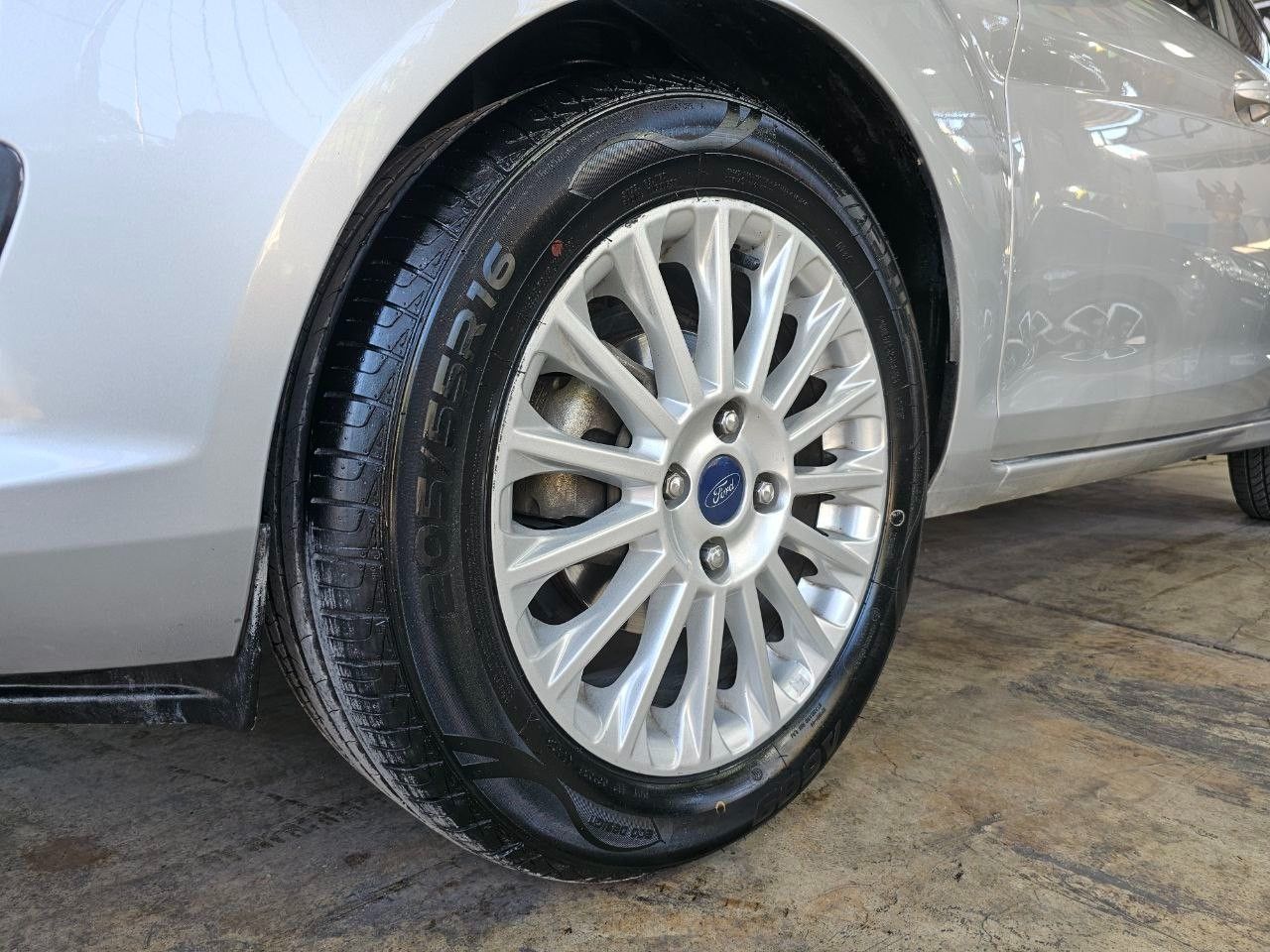 Ford Fiesta KD Usado en Mendoza, deRuedas
