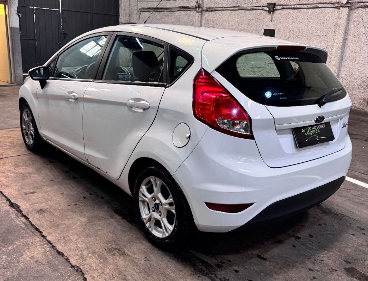 Ford Fiesta KD Usado Financiado en Mendoza, deRuedas