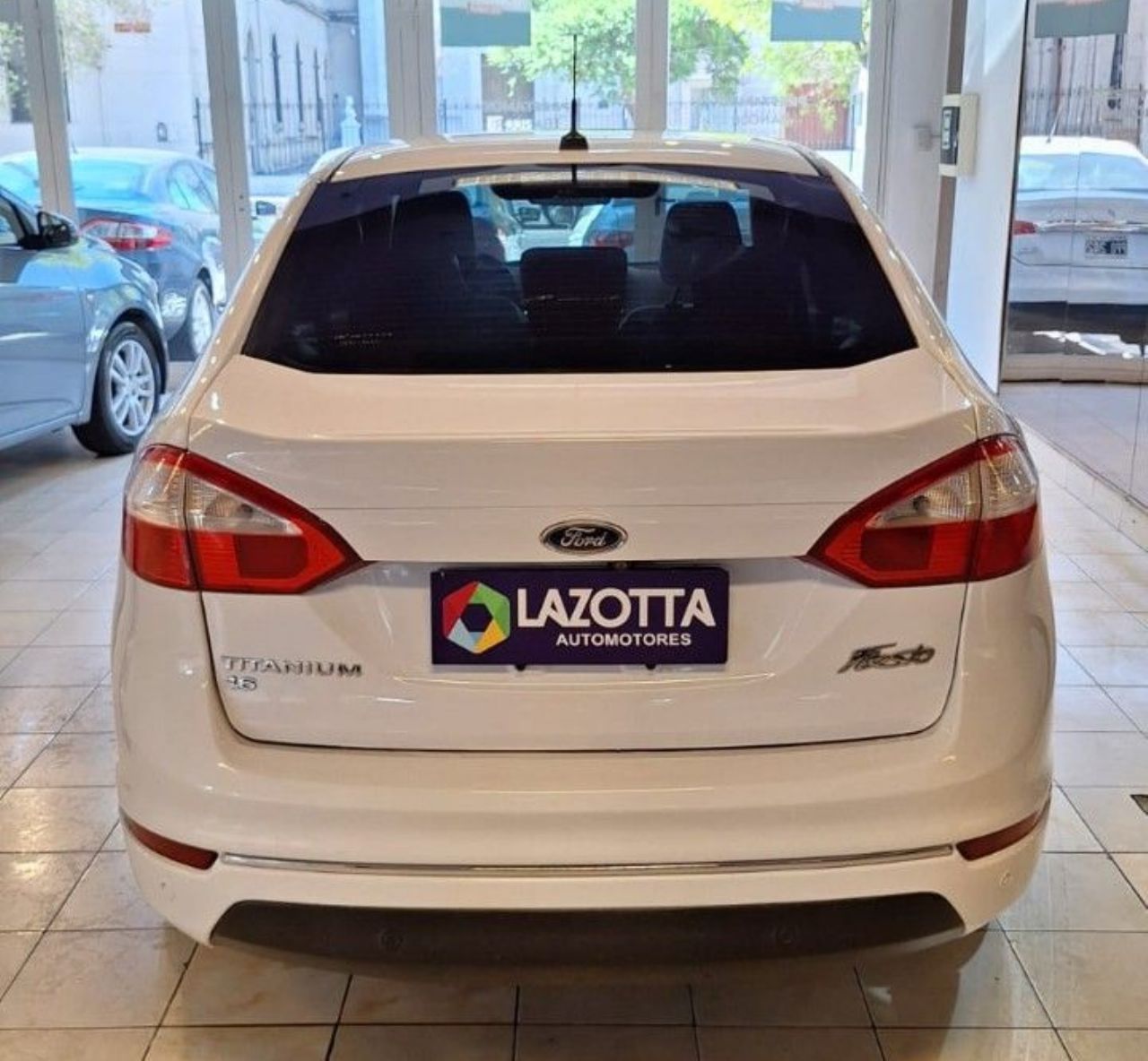Ford Fiesta KD Usado Financiado en Córdoba, deRuedas