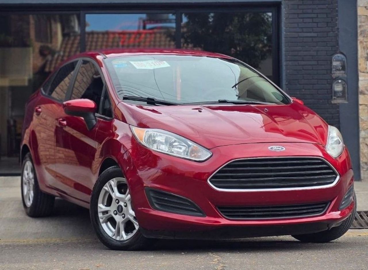 Ford Fiesta KD Usado en Mendoza, deRuedas