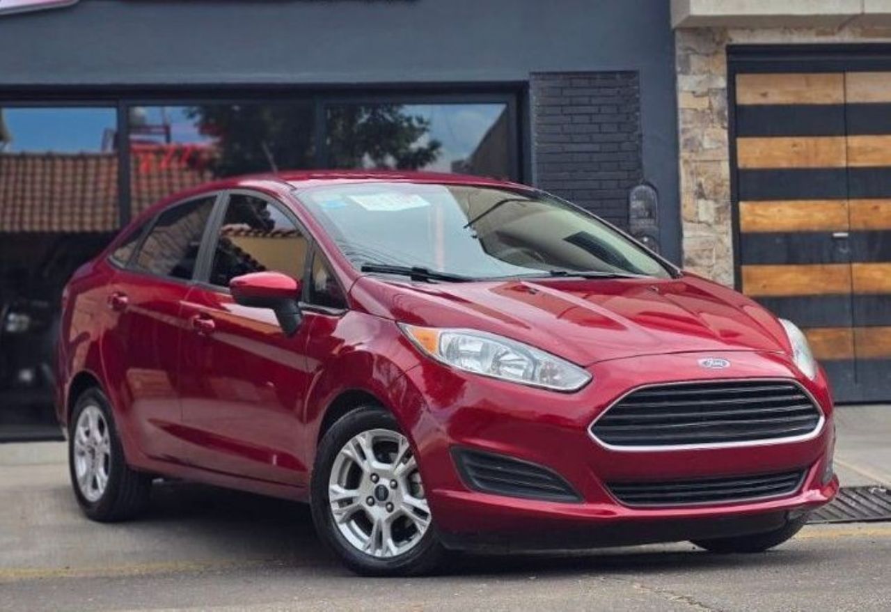 Ford Fiesta KD Usado en Mendoza, deRuedas