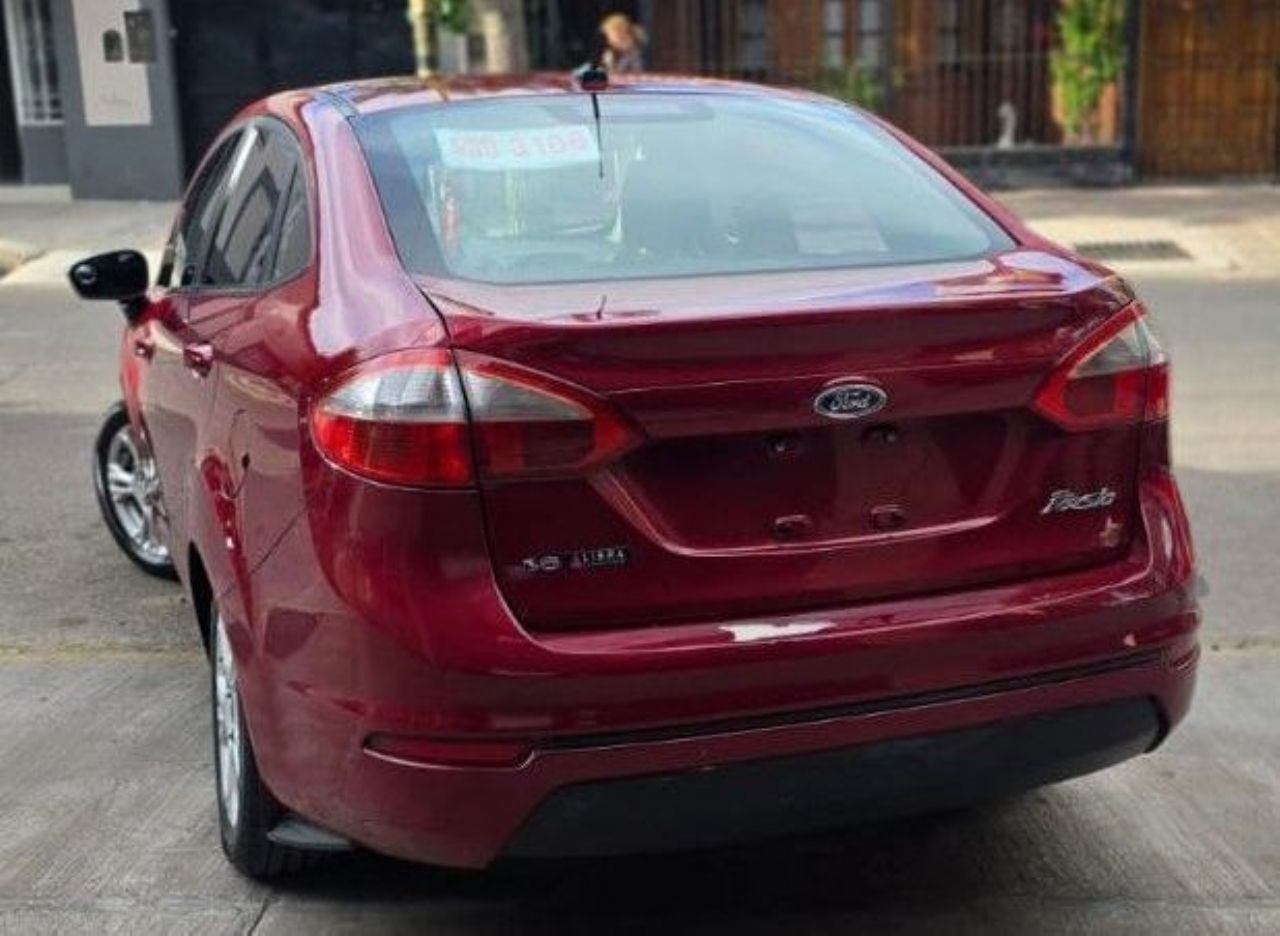 Ford Fiesta KD Usado en Mendoza, deRuedas