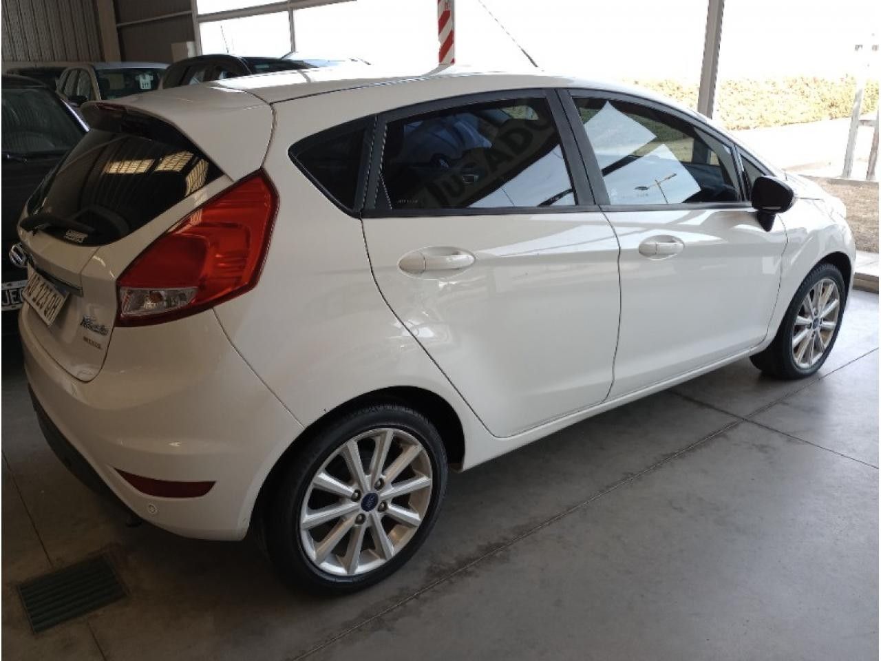 Ford Fiesta KD Usado en San Juan, deRuedas