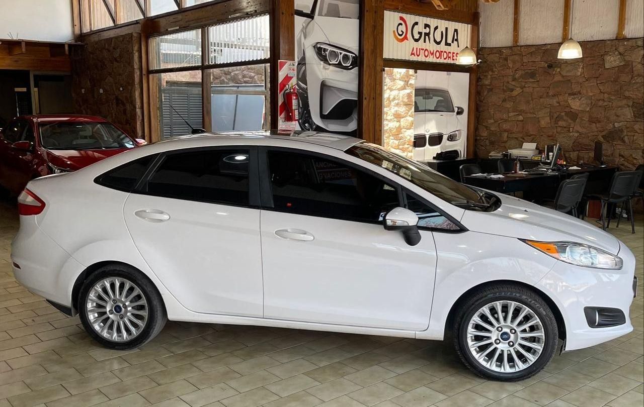Ford Fiesta KD Usado Financiado en Córdoba, deRuedas