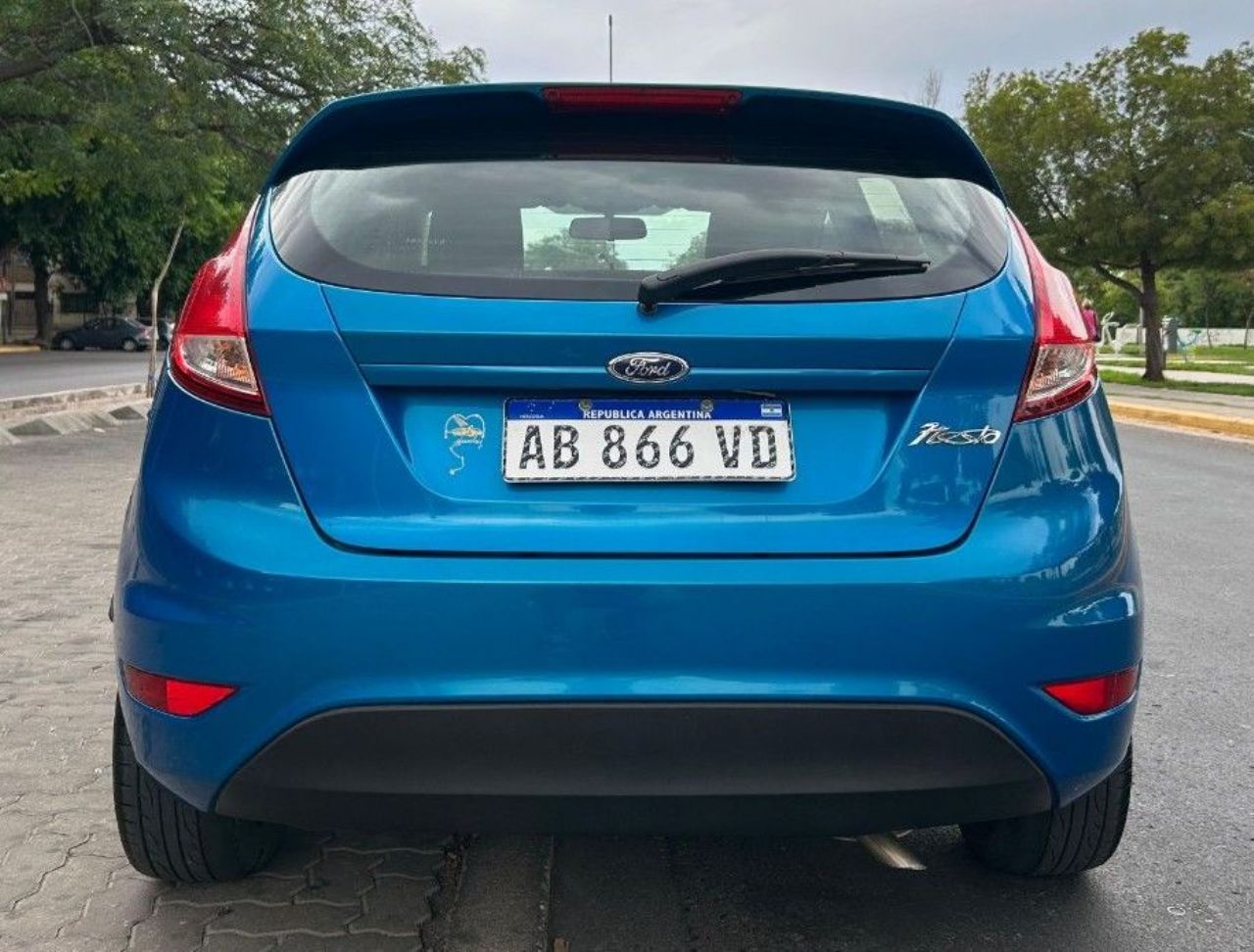 Ford Fiesta KD Usado Financiado en Mendoza, deRuedas