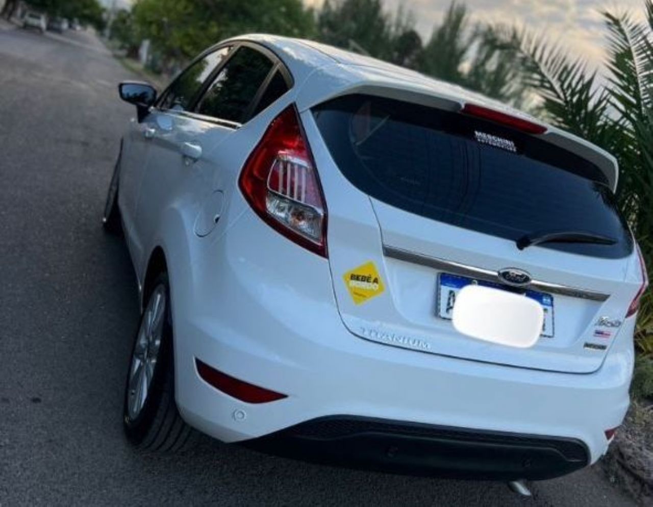 Ford Fiesta KD Usado en Mendoza, deRuedas