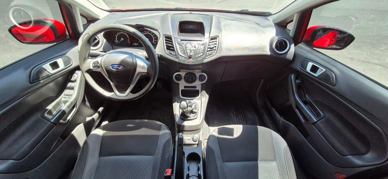 Ford Fiesta KD Usado Financiado en Mendoza, deRuedas